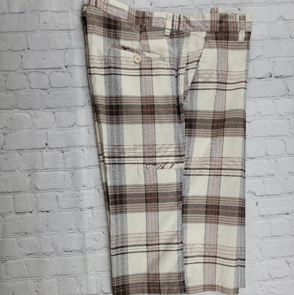 BUZZ 83 Men's‎ Plaid Bermuda Shorts - Picture 8 of 9